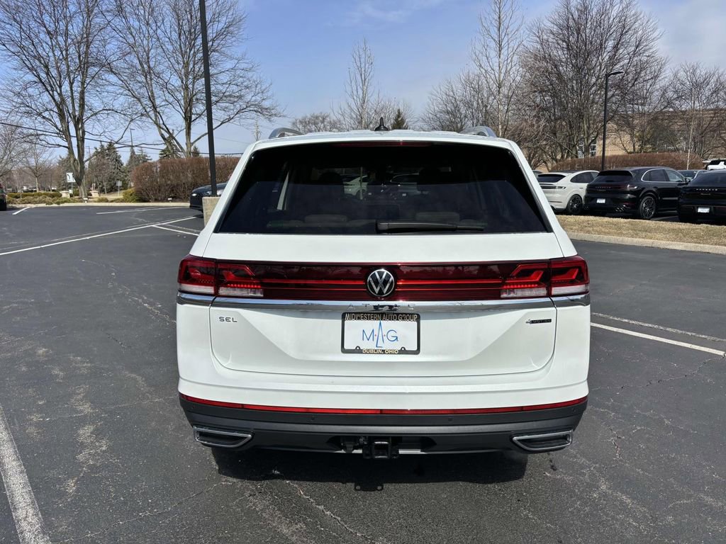 New 2025 Volkswagen Atlas SEL image 6