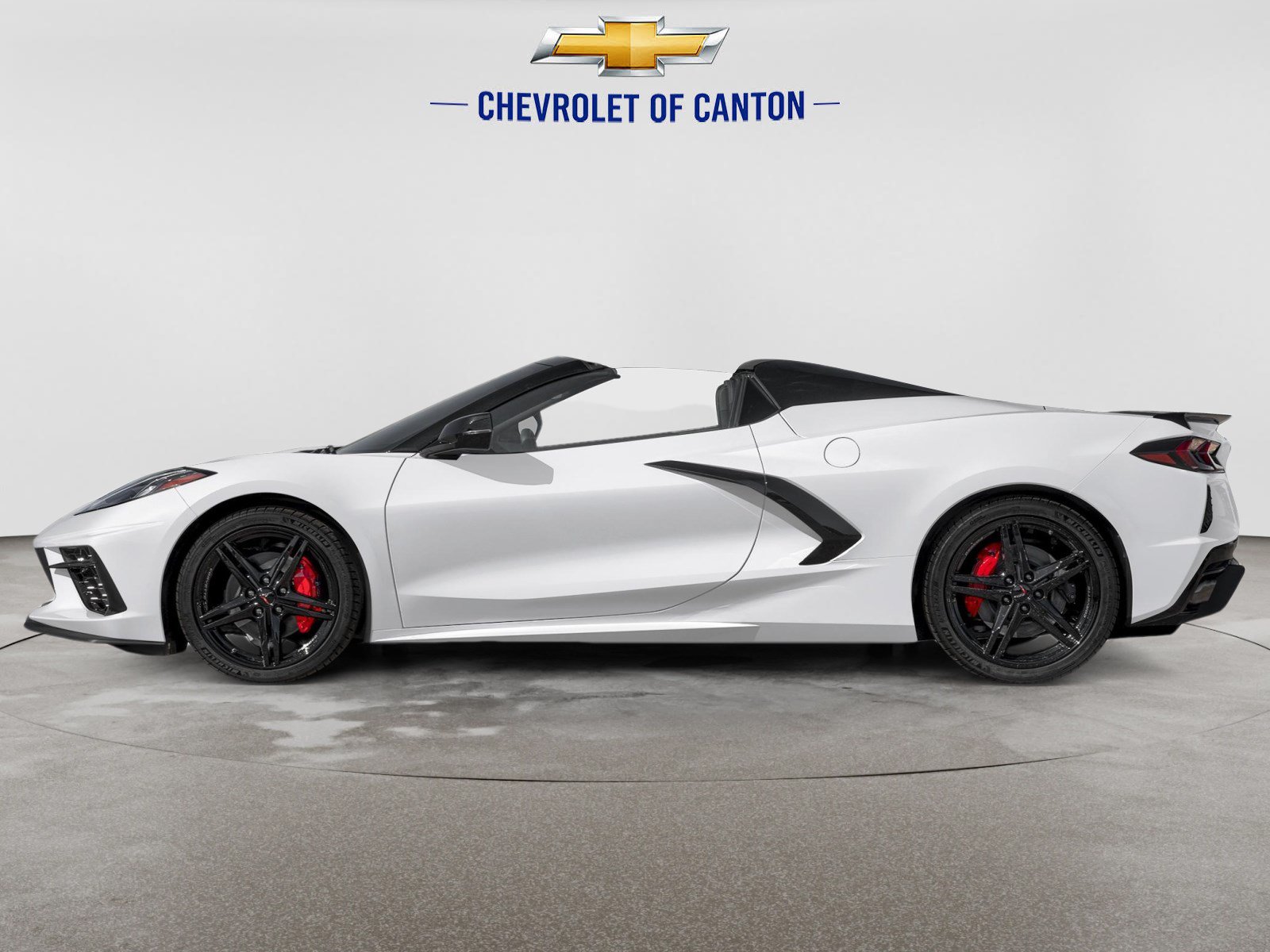 New 2027 Chevrolet Corvette Stingray Convertible w/ Z51 Performance Package RWD image 3