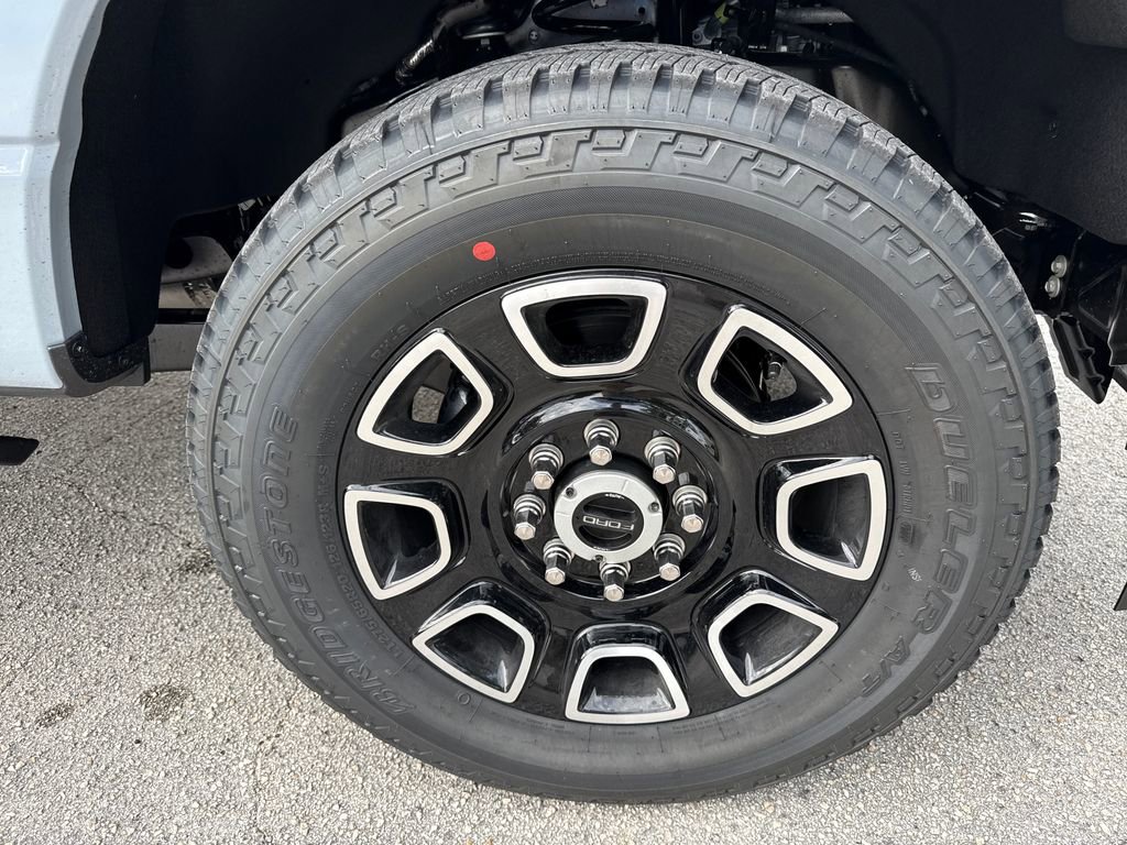New 2026 Ford F250 Platinum AWD/4WD image 12