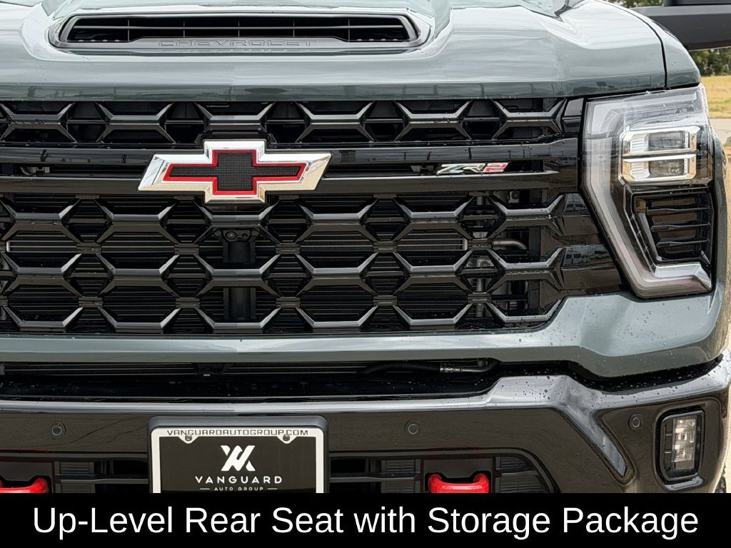 Used 2026 Chevrolet Silverado 2500 ZR2 AWD/4WD image 4