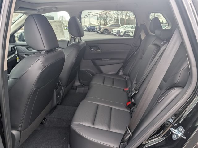 New 2026 Nissan Rogue Dark Armor AWD/4WD image 10