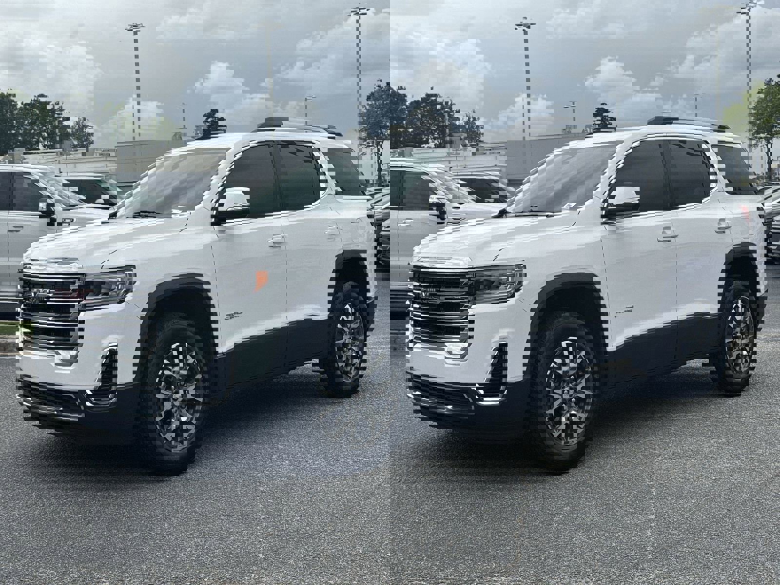 Certified 2023 GMC Acadia SLE w/ Driver Convenience Package image 5