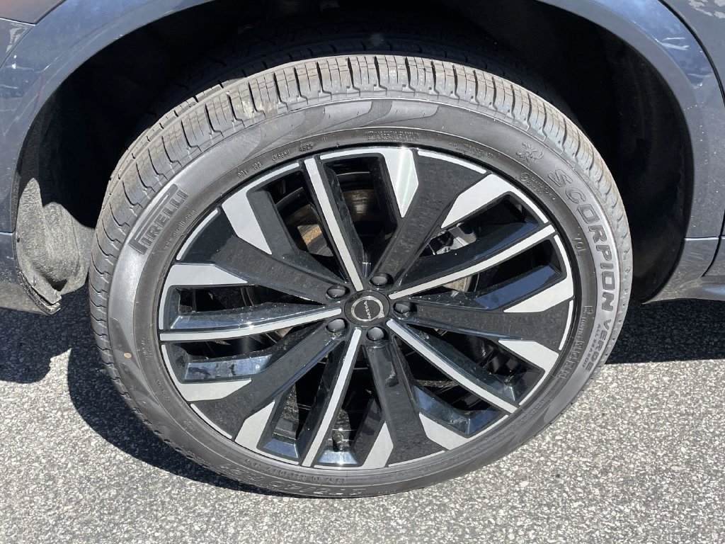New 2026 Volvo XC90 B6 Ultra w/ Protection Package AWD/4WD image 10