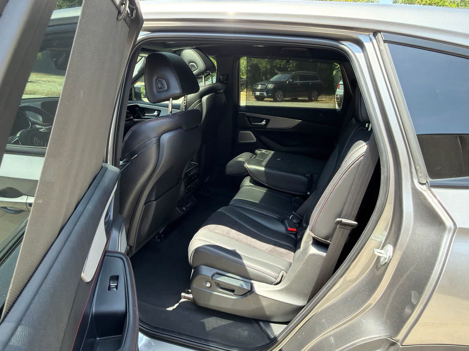 Used 2025 Acura MDX A-Spec AWD/4WD image 16
