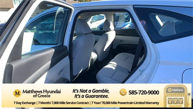Certified 2025 Hyundai Tucson SE image 17