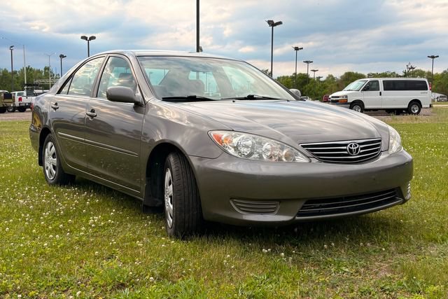 Used 2006 Toyota Camry LE FWD image 8