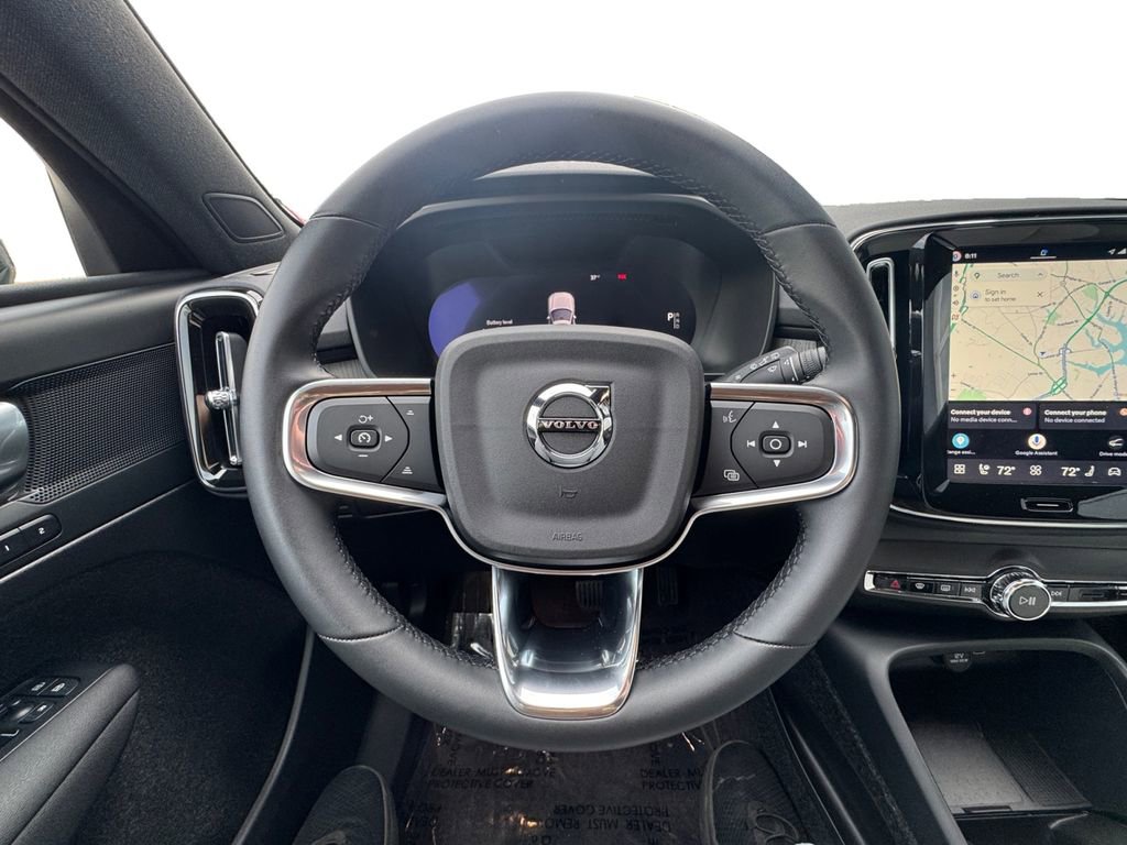 Used 2026 Volvo EX40 Plus w/ Climate Package image 12