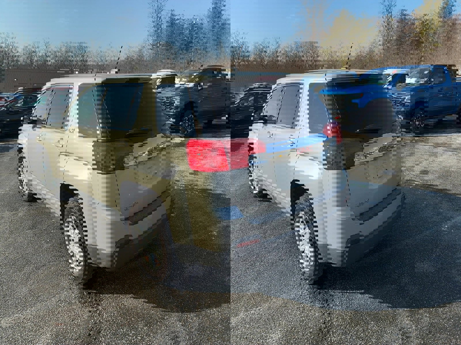 Used 2015 GMC Terrain SLE image 4