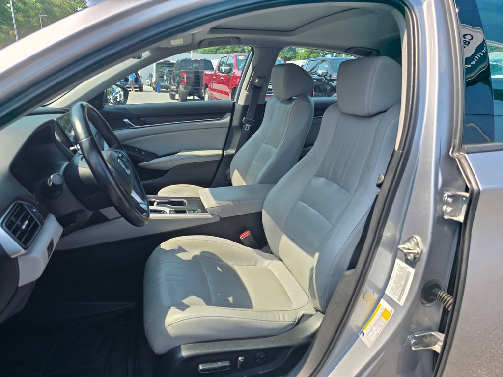 Used 2018 Honda Accord EX-L image 9