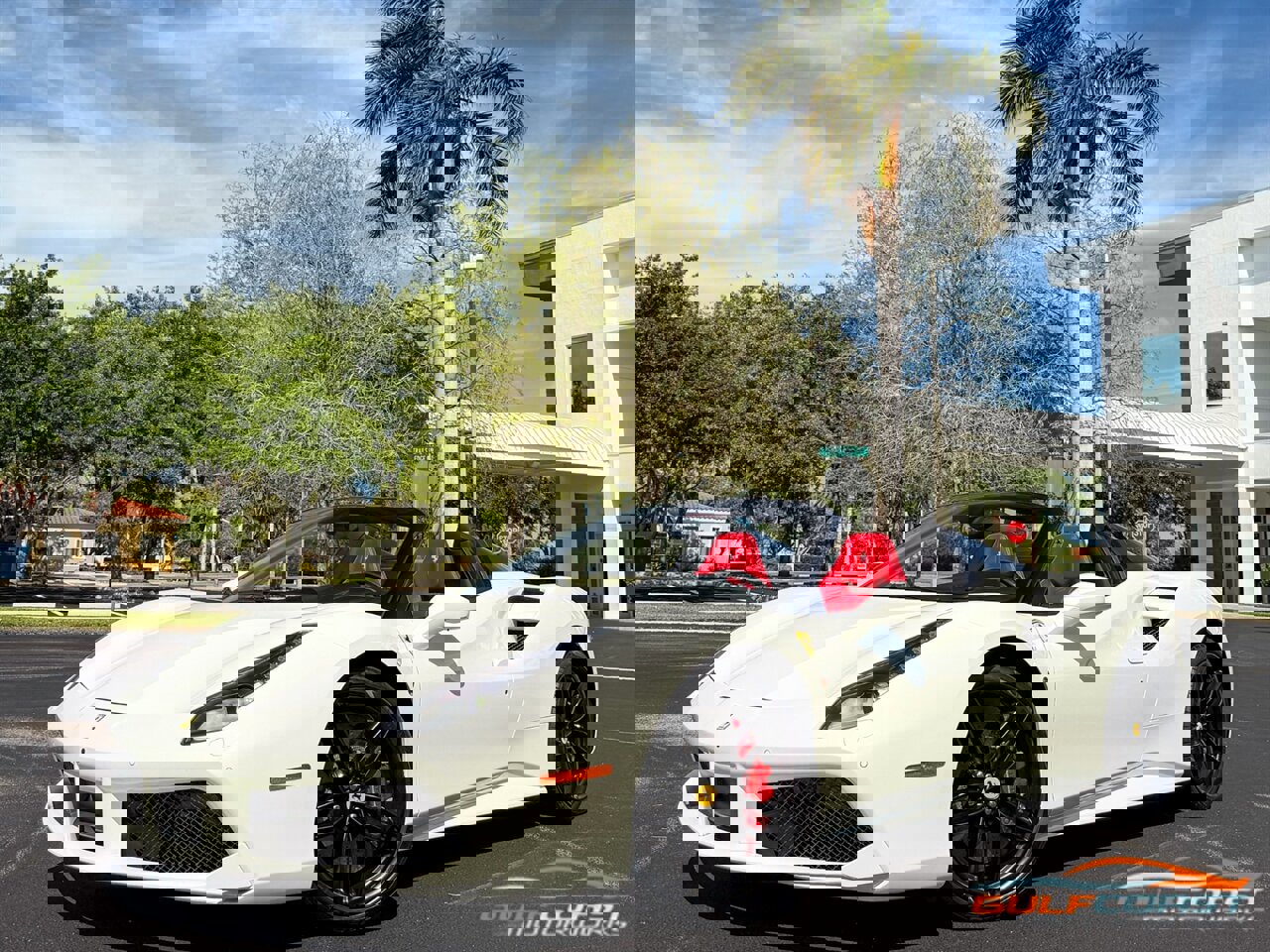 Used 2018 Ferrari 488 Spider RWD image 10