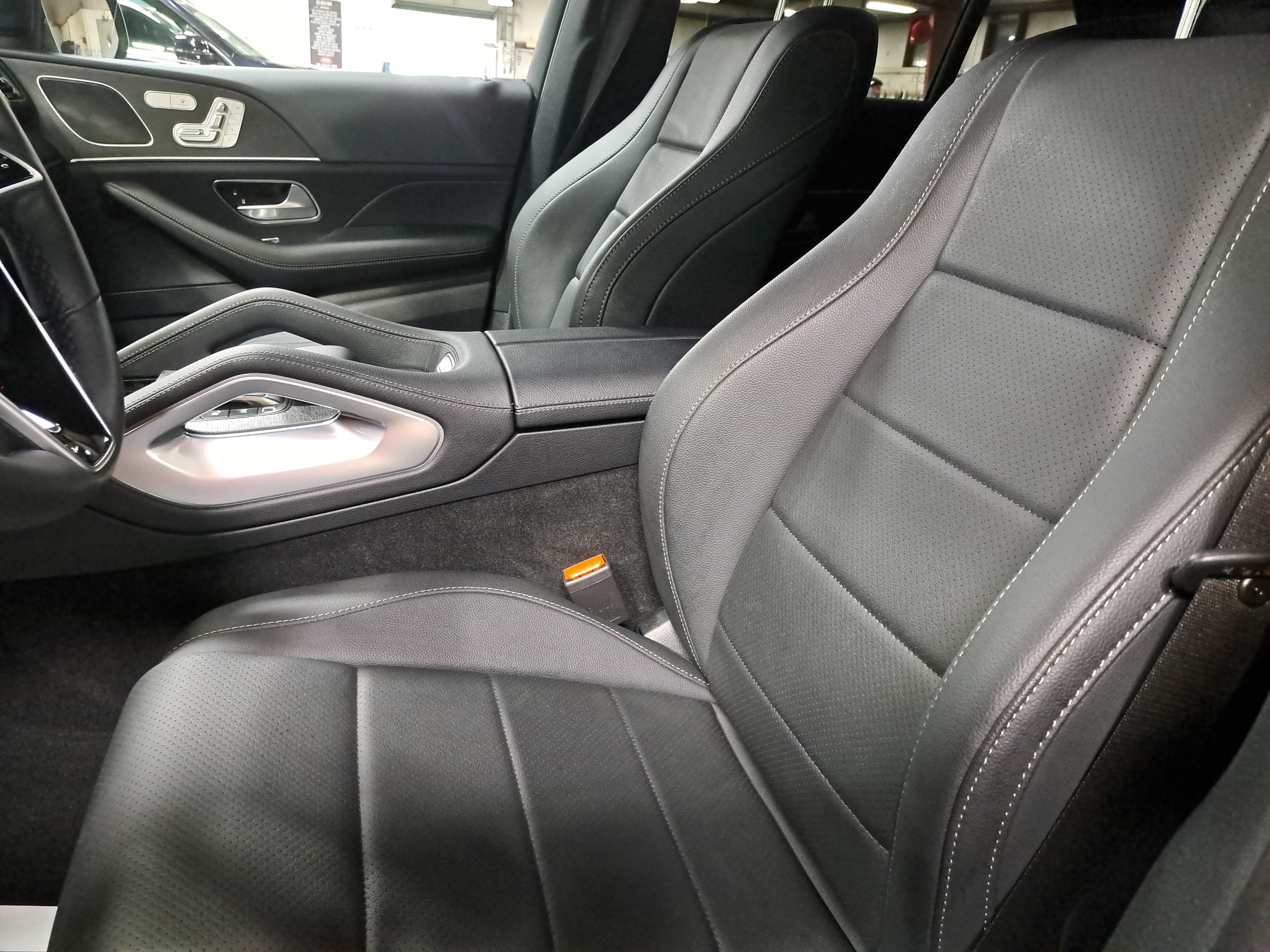 Used 2026 Mercedes-Benz GLE 350 4MATIC image 17