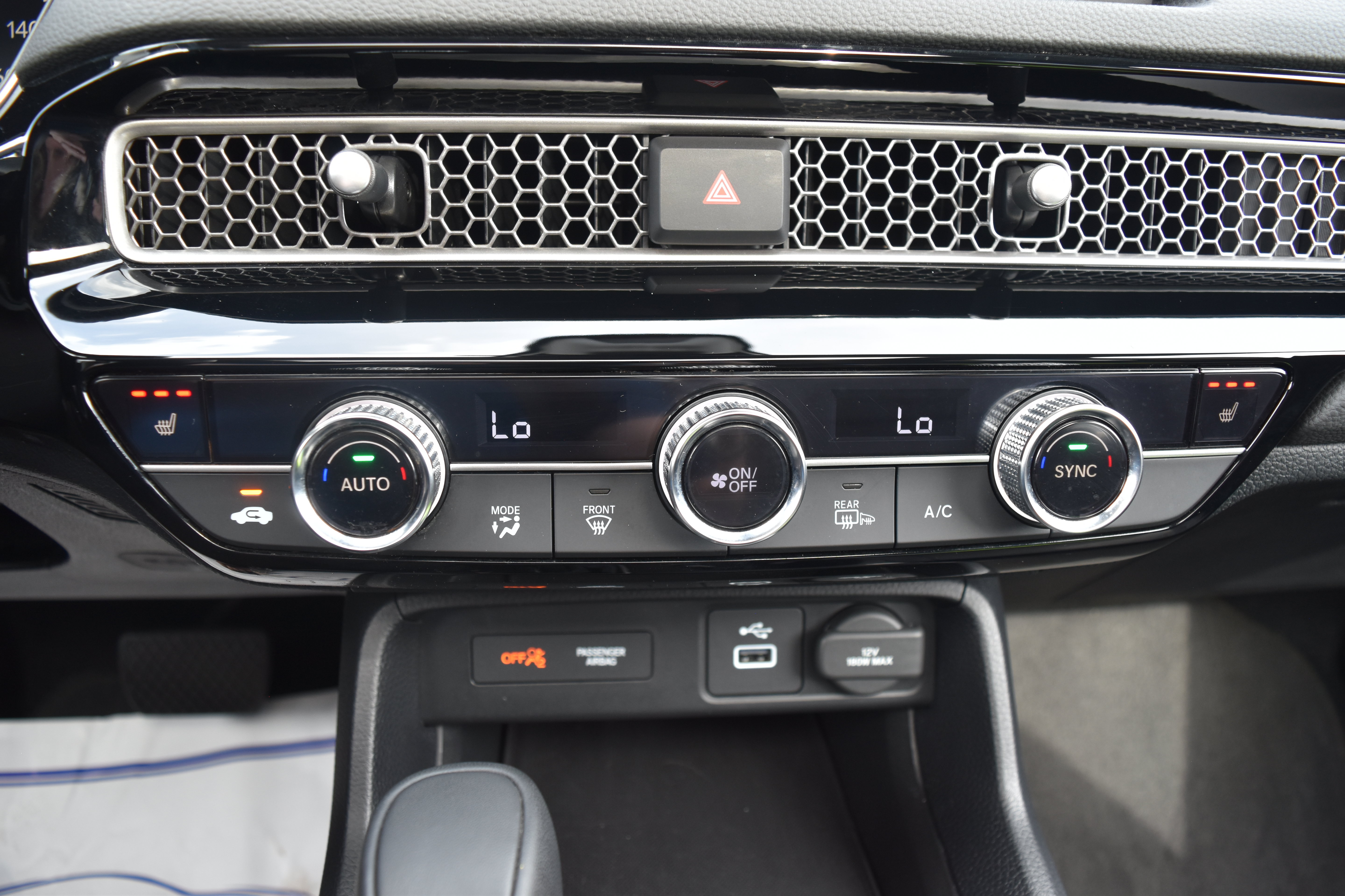 Certified 2024 Honda Civic EX-L image 23