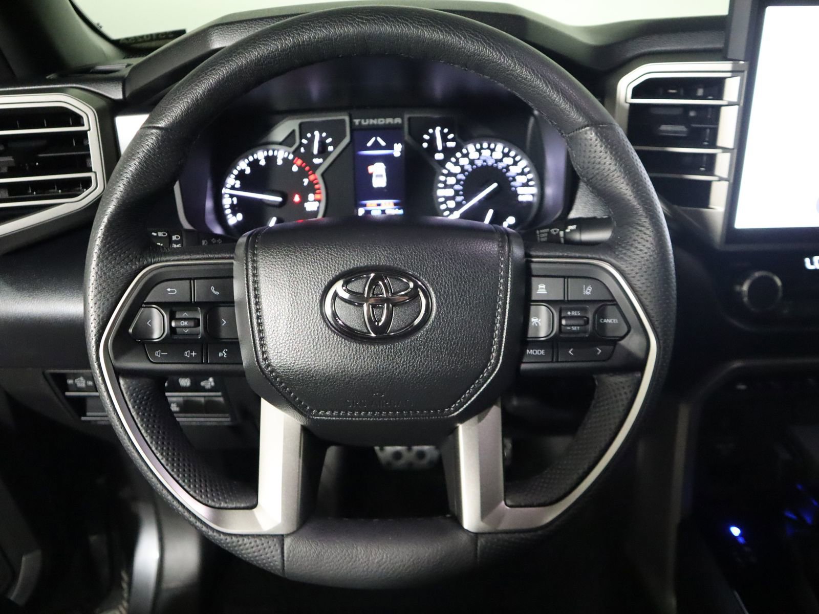 Used 2025 Toyota Tundra SR5 image 28