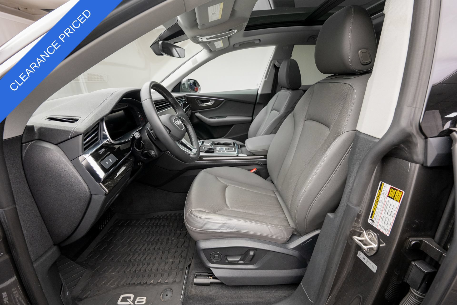 Used 2023 Audi Q8 Premium Plus w/ Premium Plus Package AWD/4WD image 10
