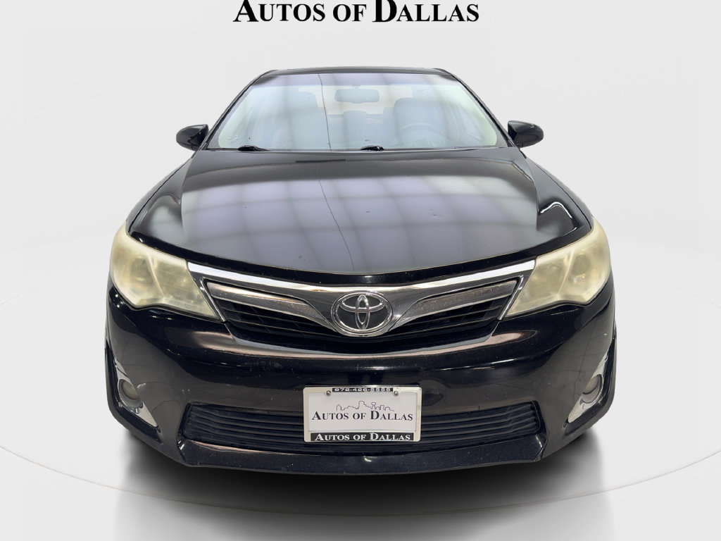 Used 2014 Toyota Camry XLE w/ Convenience Package FWD image 4