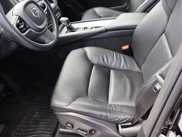 Used 2021 Volvo XC90 T5 Momentum w/ Advanced Package AWD/4WD image 22