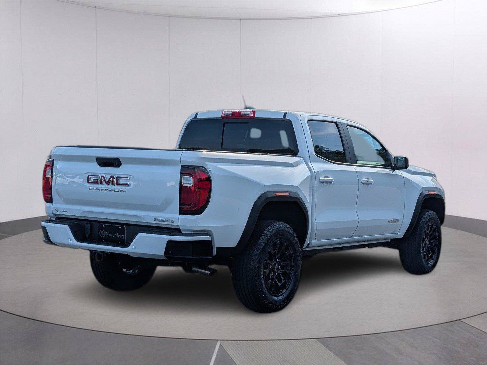 New 2026 GMC Canyon Elevation w/ Convenience Package RWD image 6