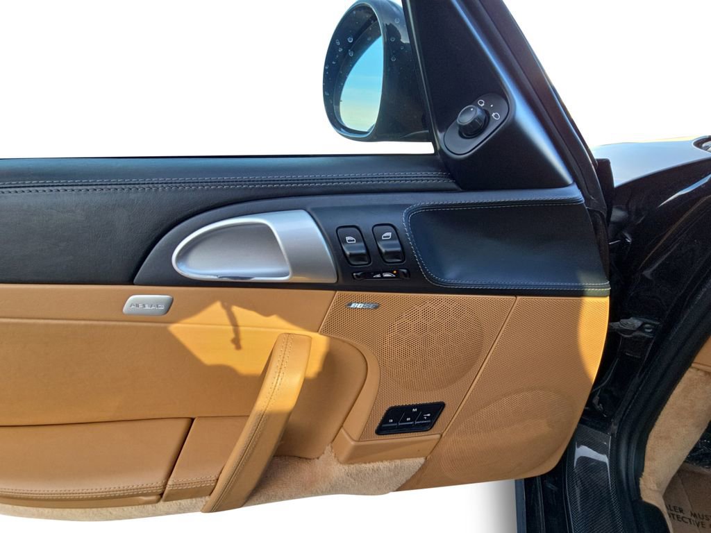 Used 2011 Porsche 911 Turbo S image 23