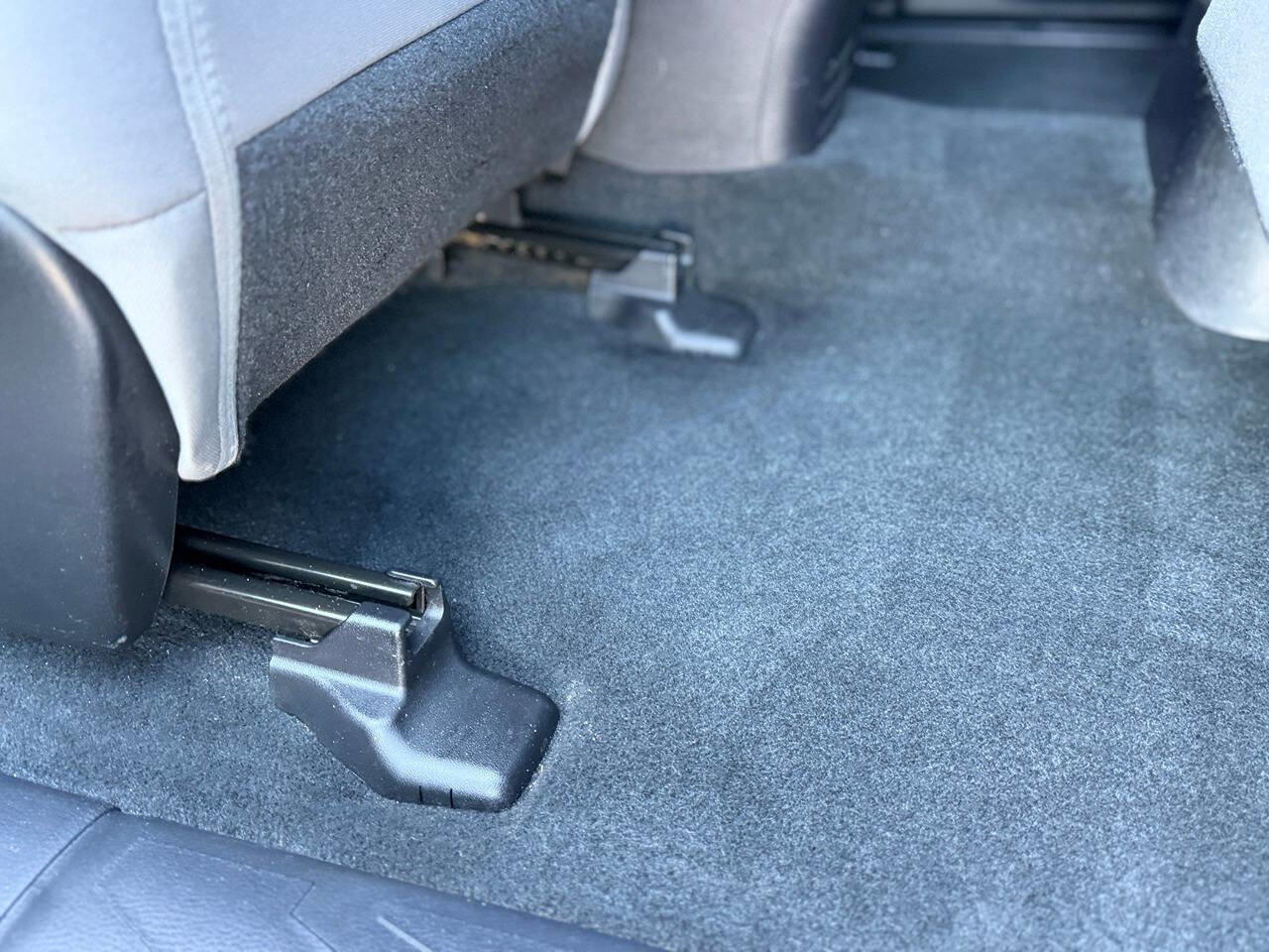 Used 2016 Toyota Tacoma TRD Sport image 29