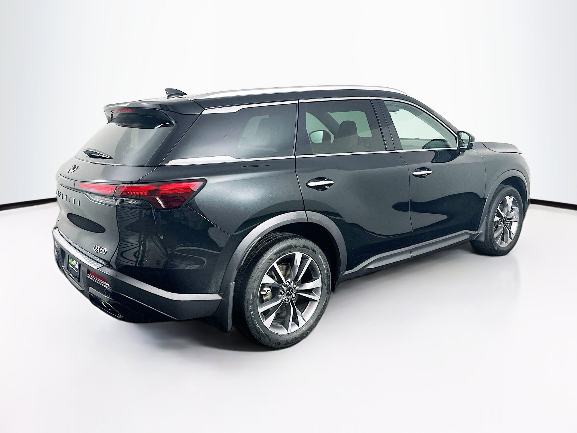 Used 2023 INFINITI QX60 Luxe w/ Cargo Package AWD/4WD image 9