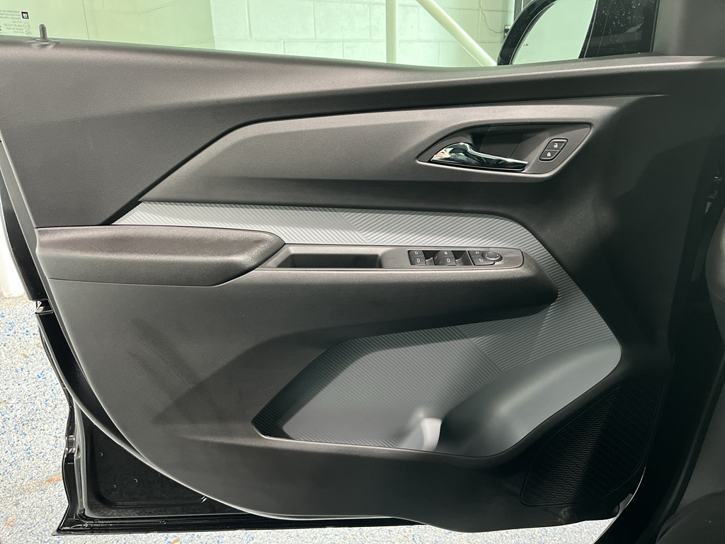 New 2027 Chevrolet Bolt LT FWD image 26