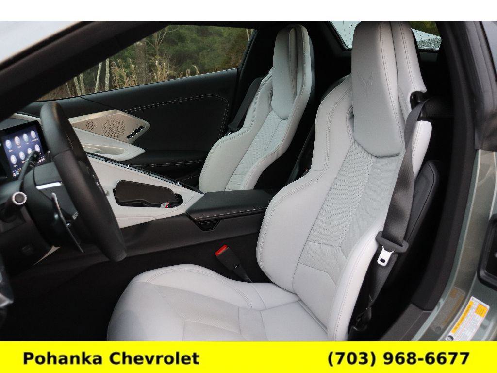 Certified 2022 Chevrolet Corvette Stingray Preferred Conv w/ 2LT image 21