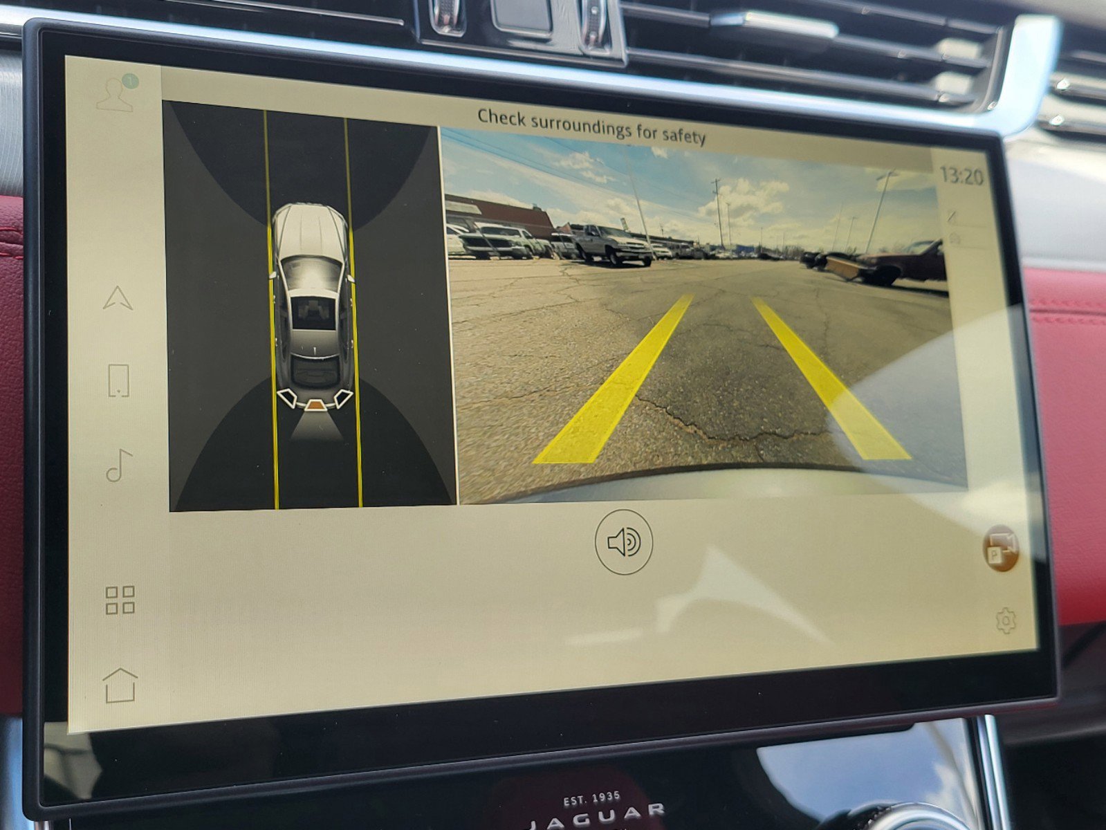 New 2024 Jaguar XF R-Dynamic SE image 22