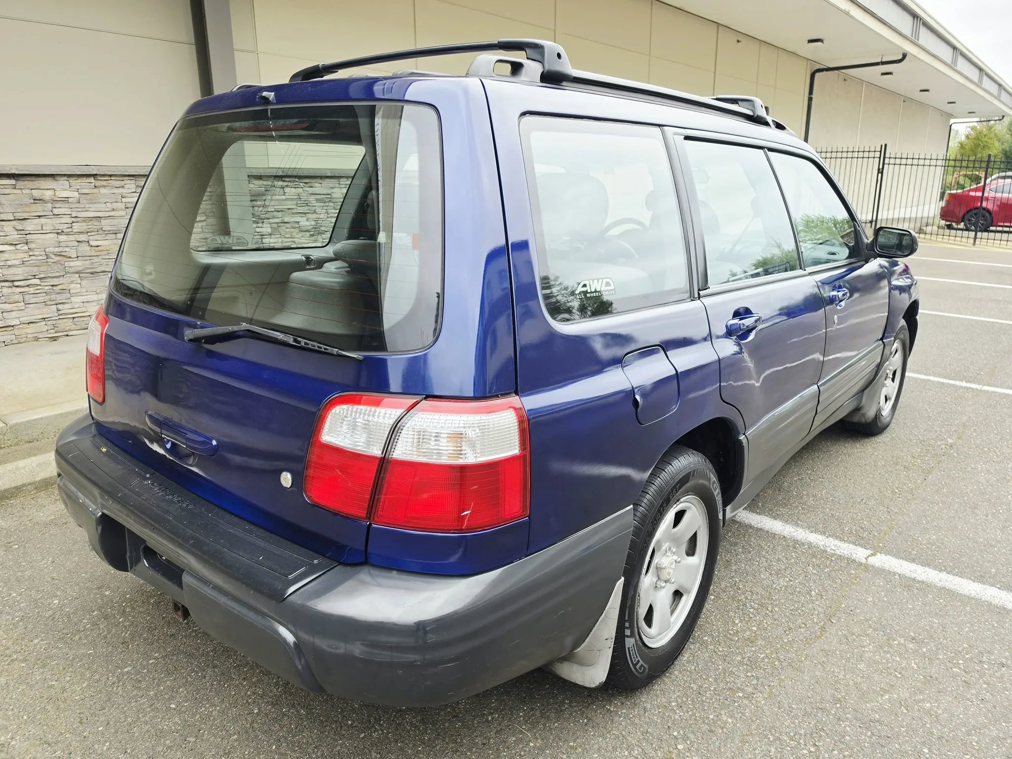 Used 2002 Subaru Forester L AWD/4WD image 5