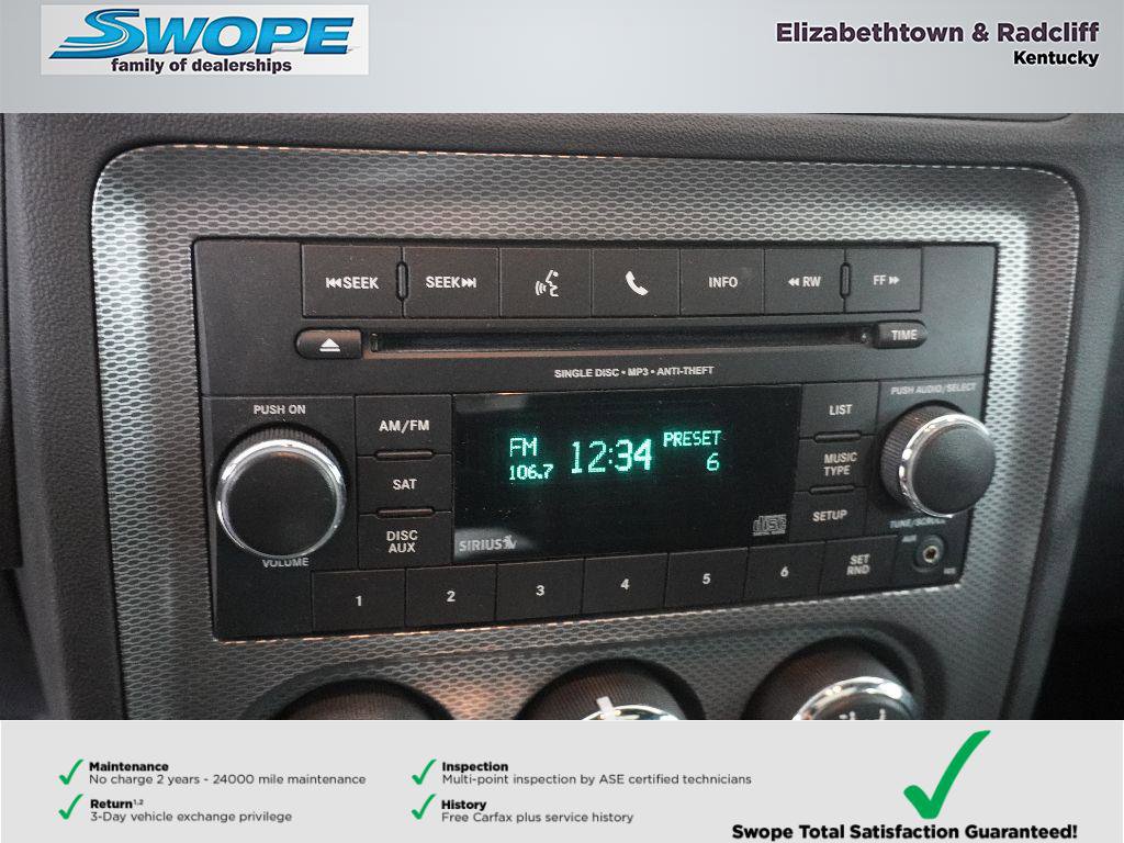 Used 2012 Dodge Challenger R/T RWD image 21