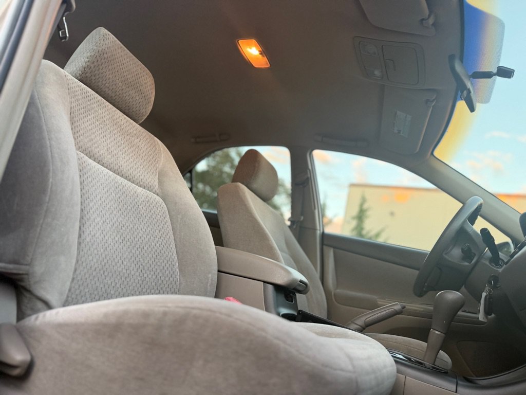 Used 2004 Toyota Camry FWD image 12