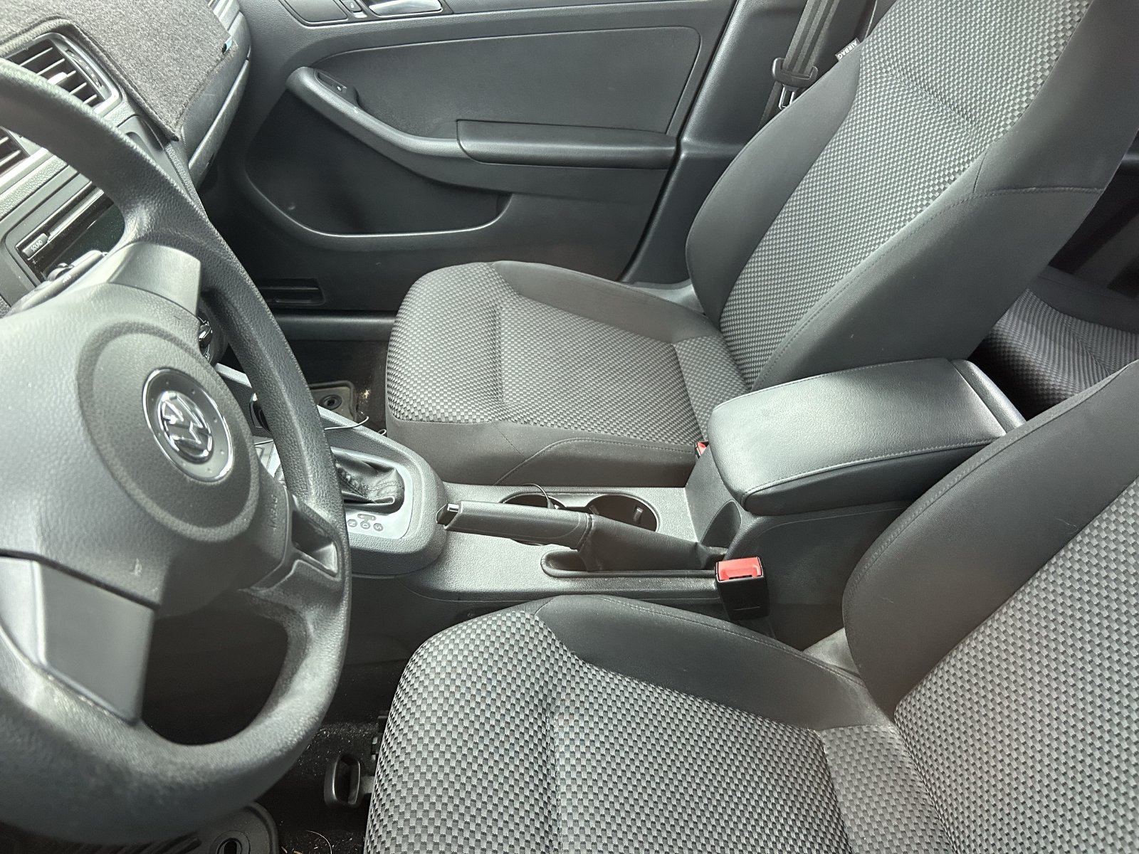 Used 2014 Volkswagen Jetta TDI Value Edition FWD image 12