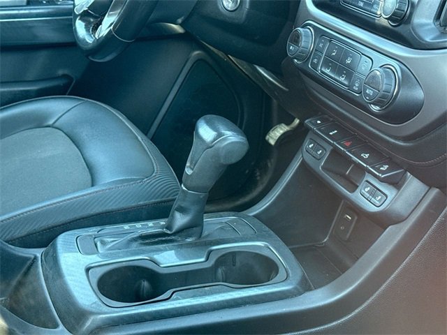 Used 2016 GMC Canyon SLE image 15