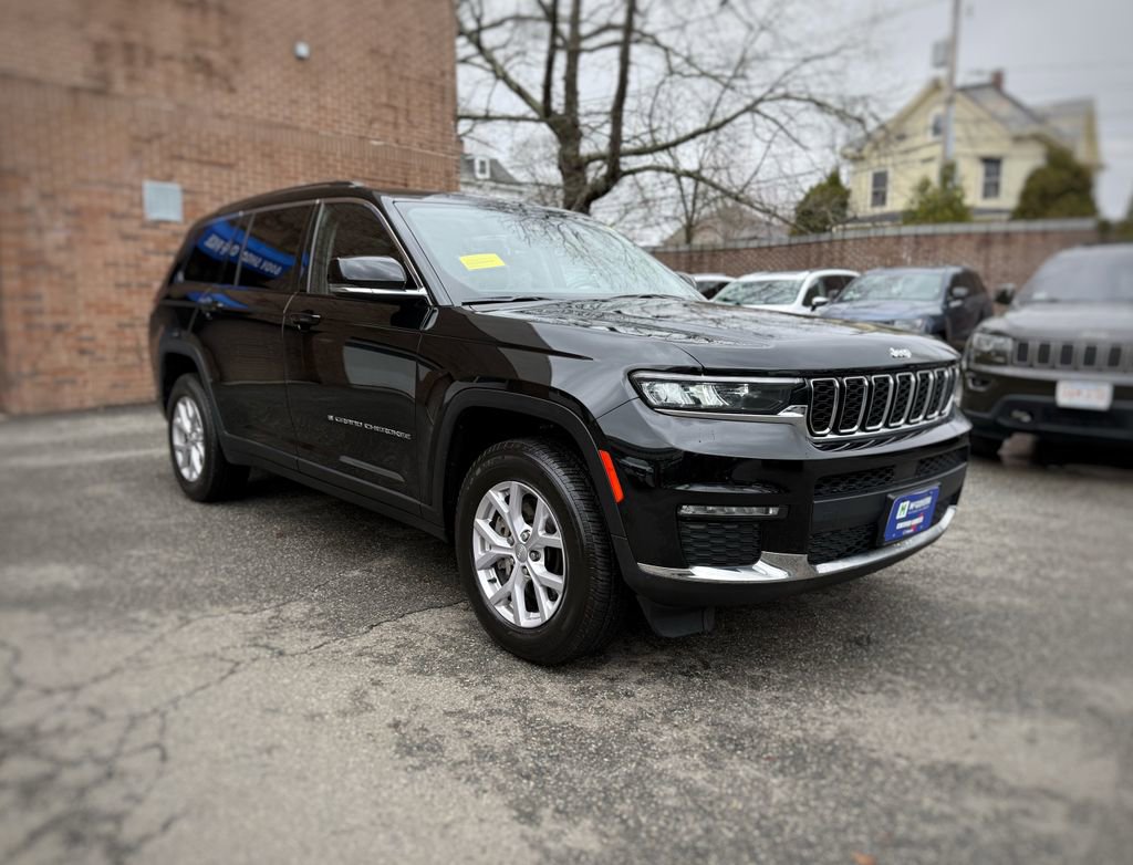 Used 2022 Jeep Grand Cherokee L Limited image 3