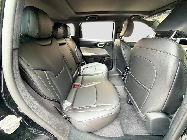 New 2026 Jeep Compass Limited w/ Sun, Sound & Navigation Group AWD/4WD image 26
