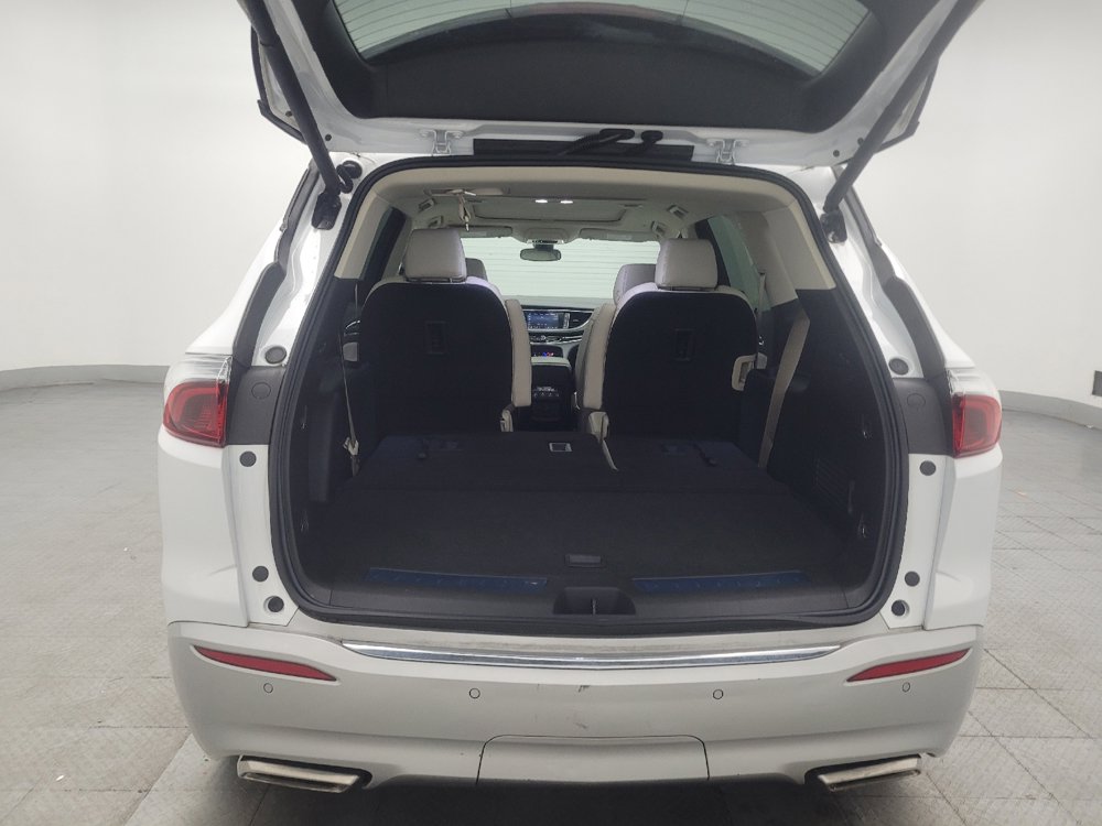 Used 2023 Buick Enclave Essence w/ Experience Buick Package FWD image 29