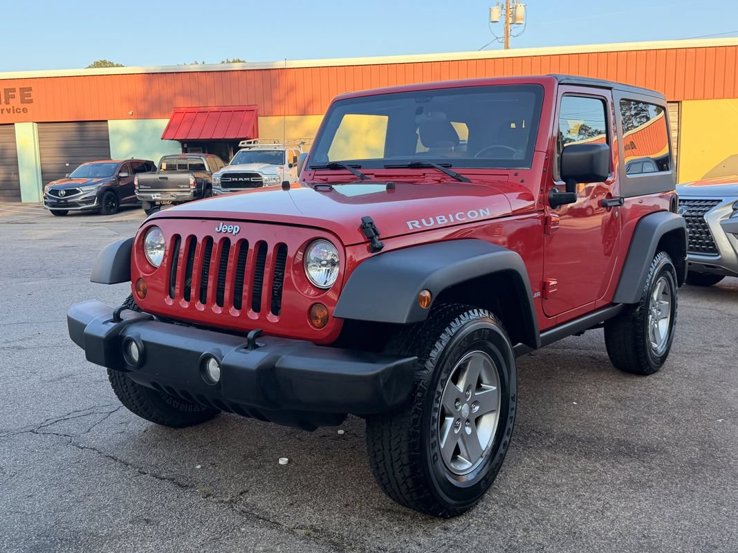 Used 2012 Jeep Wrangler Rubicon w/ Dual Top Group AWD/4WD image 3