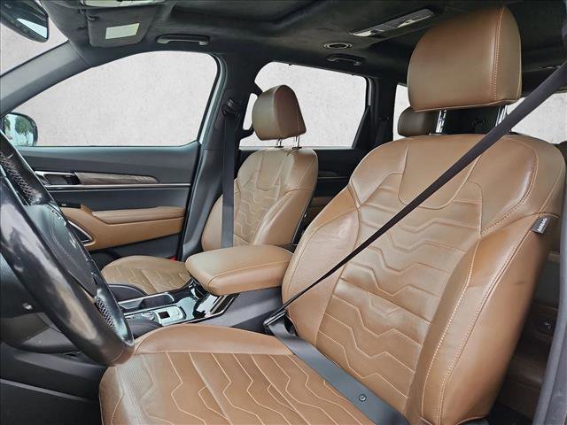 Used 2022 Kia Telluride SX w/ SX Prestige Package AWD/4WD image 16