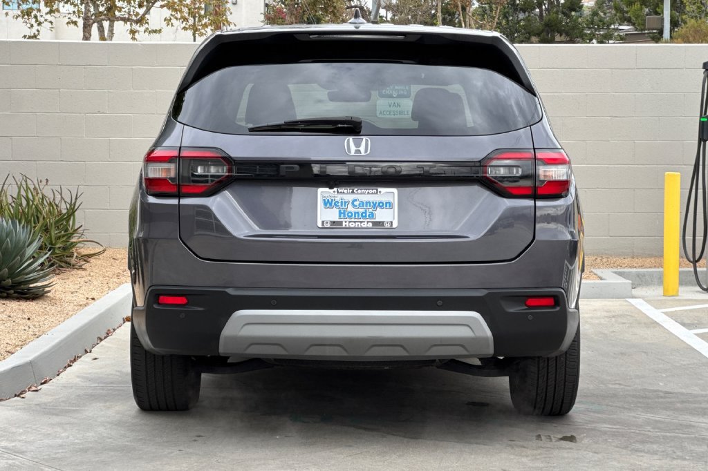 Certified 2024 Honda Pilot EX-L image 10