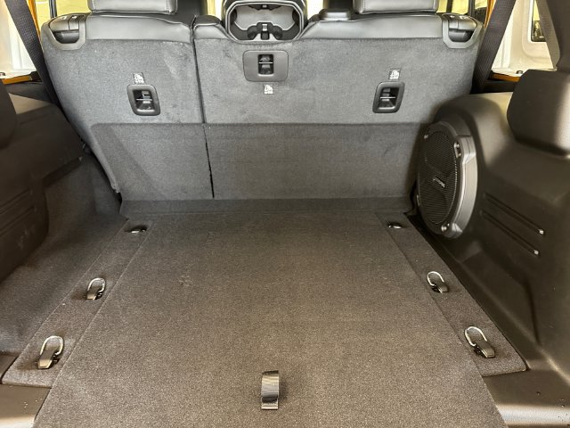 New 2026 Jeep Wrangler Unlimited Rubicon AWD/4WD image 22
