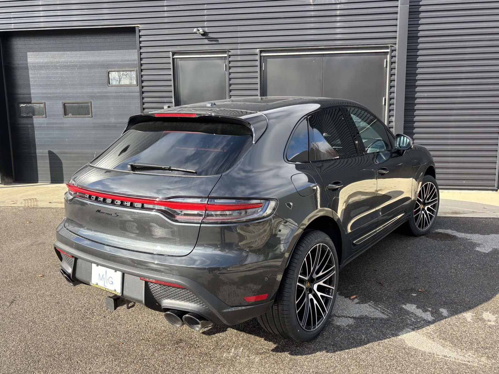 New 2026 Porsche Macan S image 10