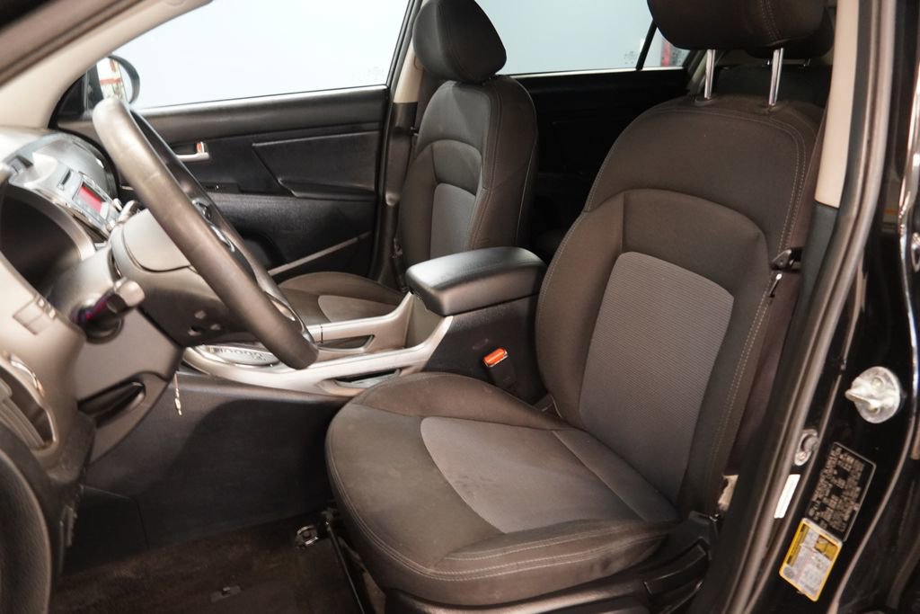 Used 2015 Kia Sportage LX FWD image 3