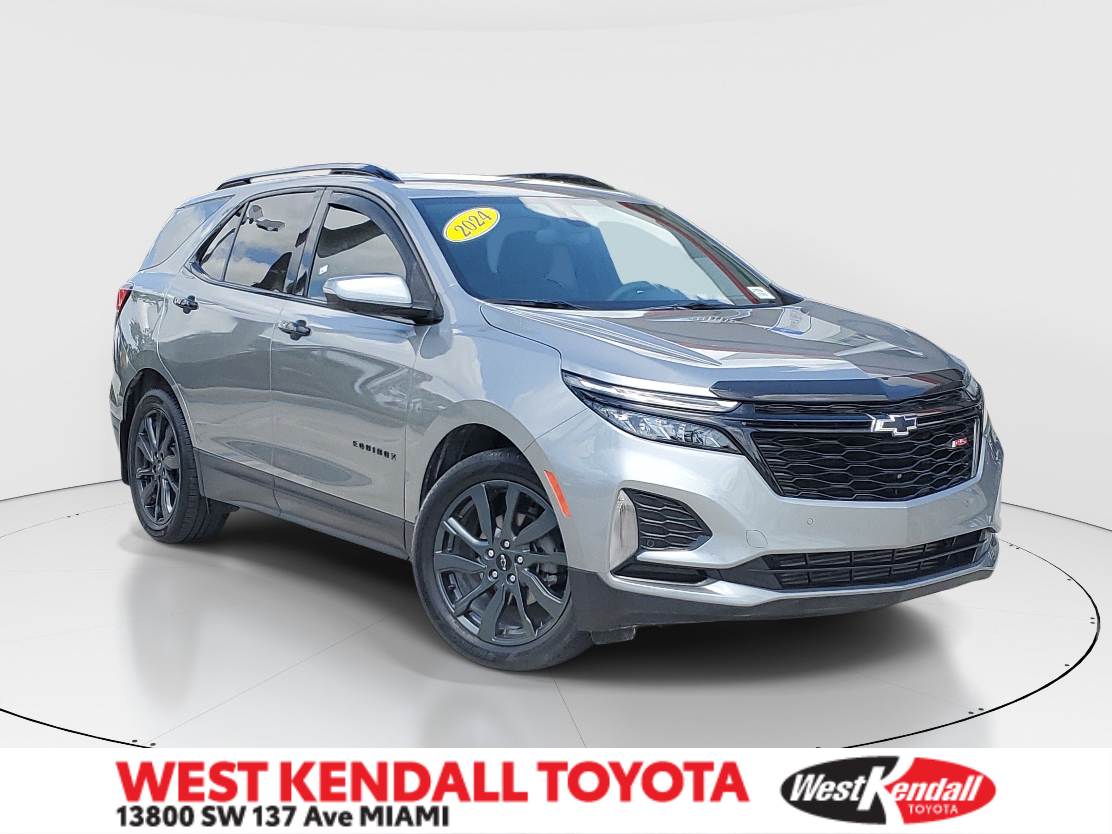 Used 2024 Chevrolet Equinox RS w/ RS Leather Package