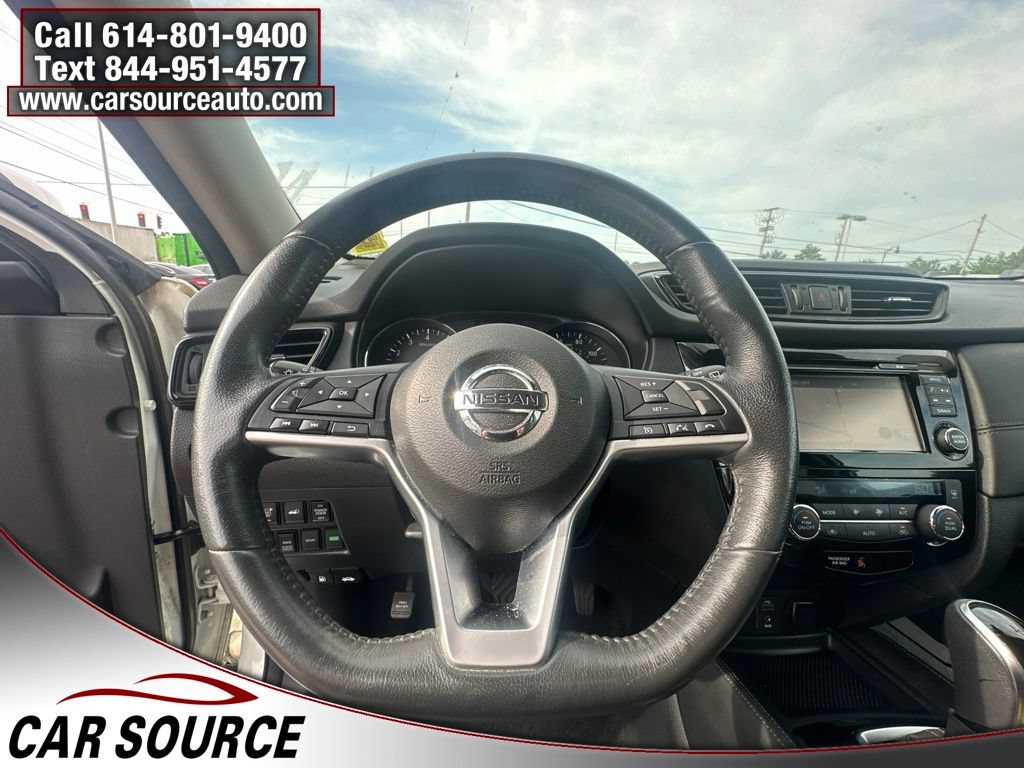 Used 2017 Nissan Rogue SL w/ SL Premium Package AWD/4WD image 14