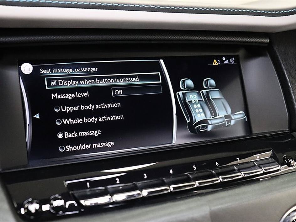 Used 2022 Rolls-Royce Cullinan w/ Cullinan Package AWD/4WD image 63