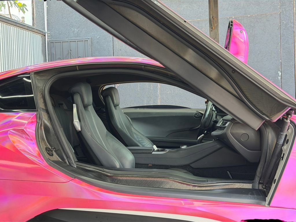 Used 2015 BMW i8 image 40