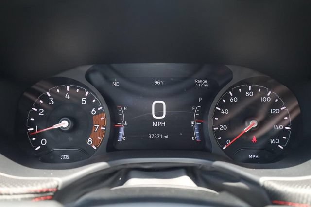 Used 2025 Jeep Compass Trailhawk AWD/4WD image 13
