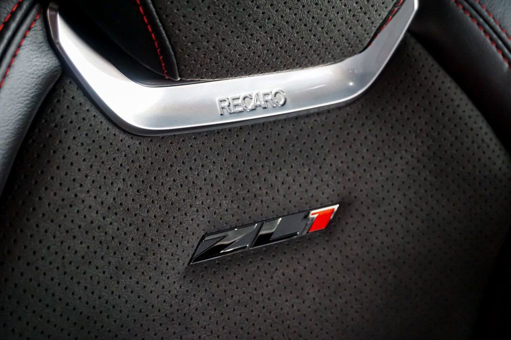 Used 2020 Chevrolet Camaro ZL1 image 72