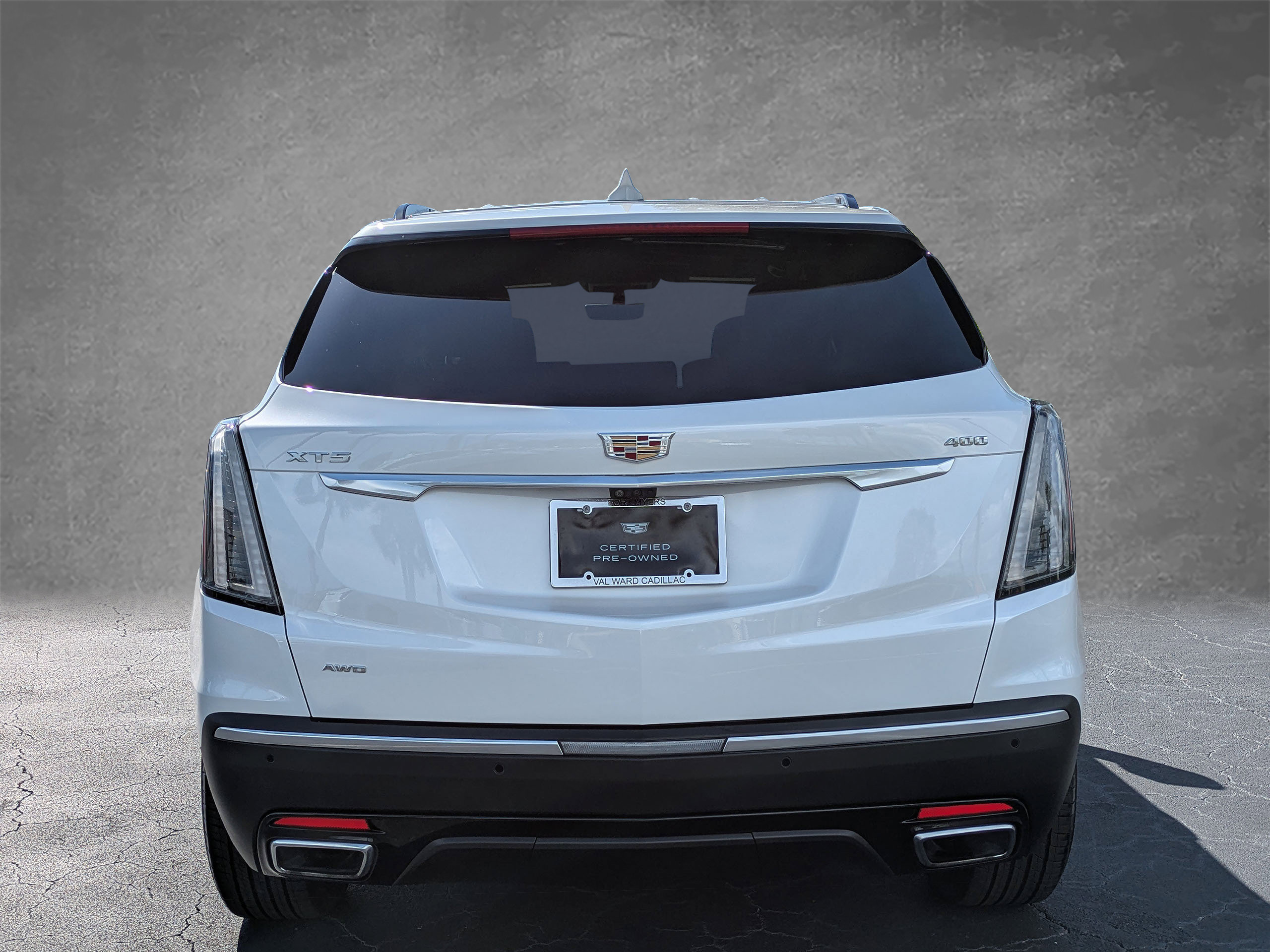 Certified 2023 Cadillac XT5 Sportv w/ Technology Package AWD/4WD image 5