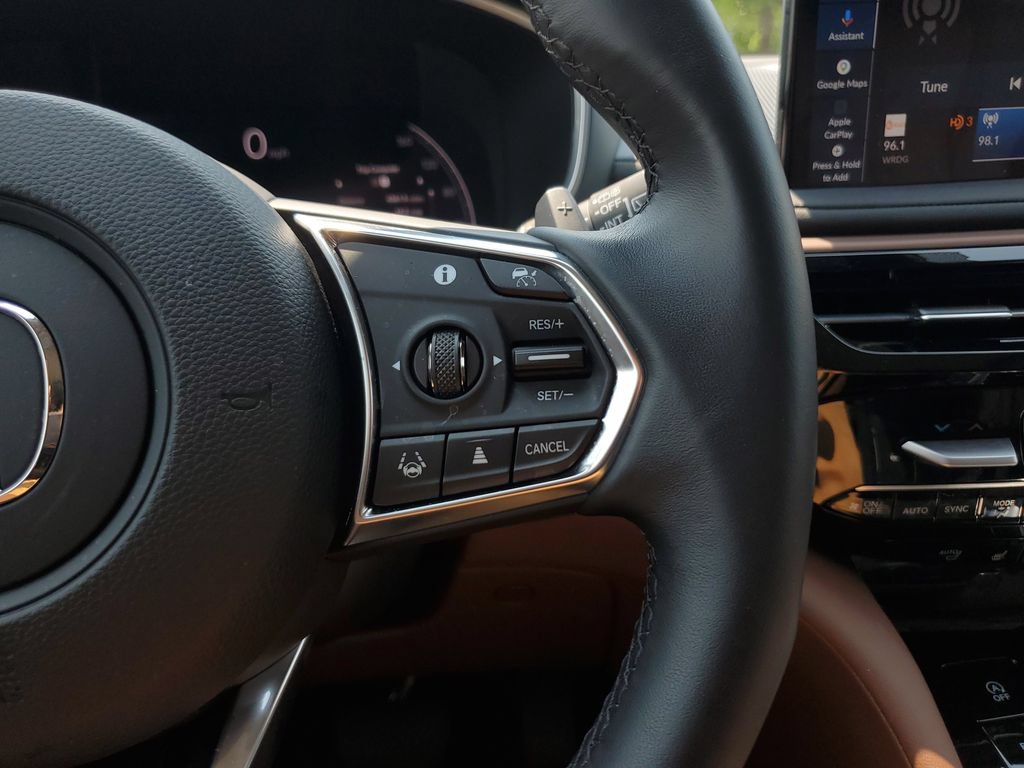 Certified 2026 Acura MDX w/ Technology Package FWD image 23