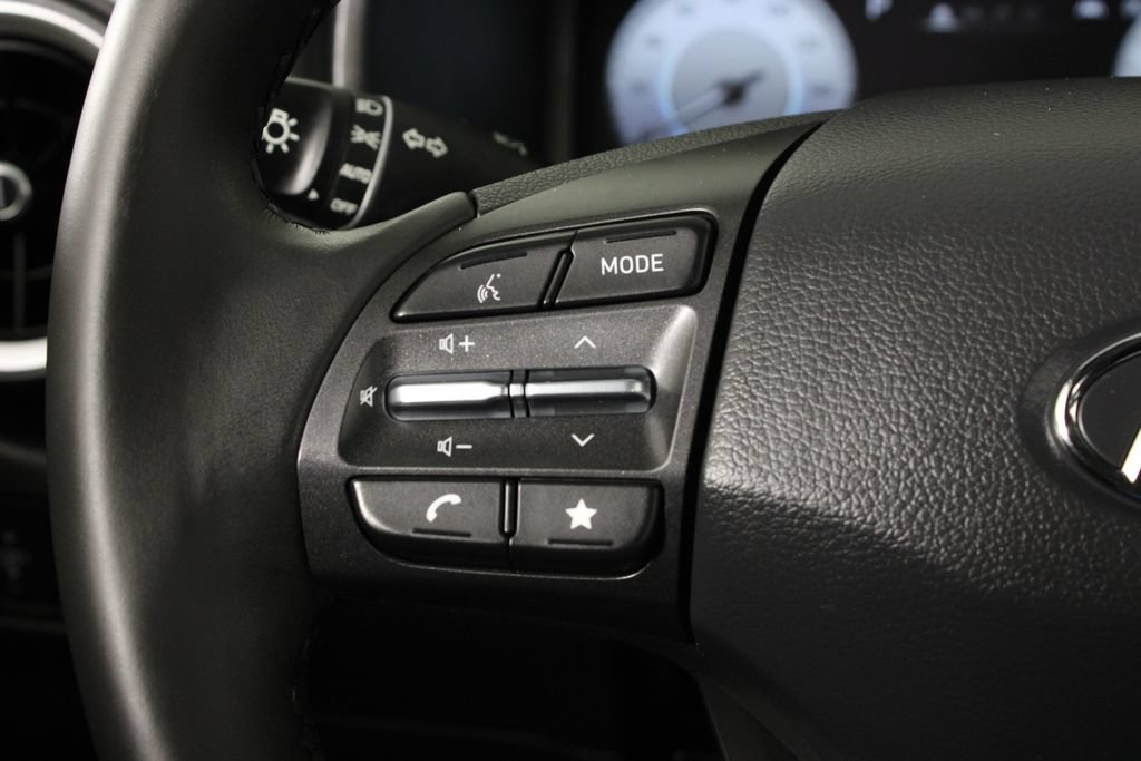 Certified 2023 Hyundai Kona Limited AWD/4WD image 26